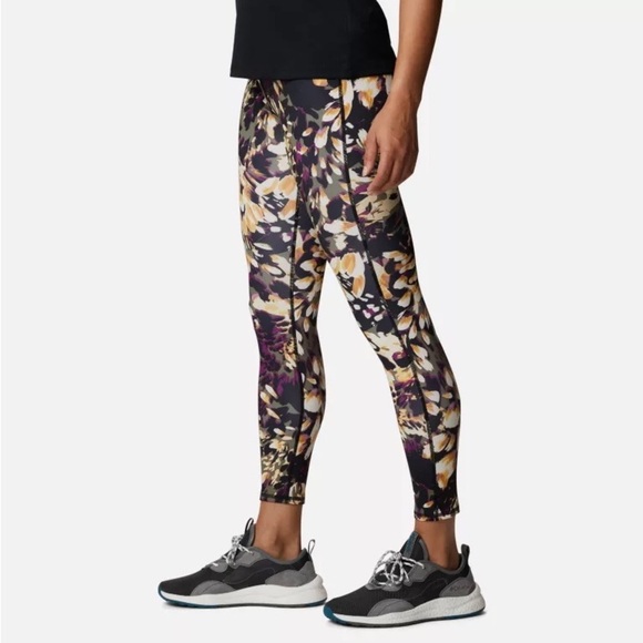 Columbia Women's Lodge Printed 7/8 Leggings - Picture 3 of 6
